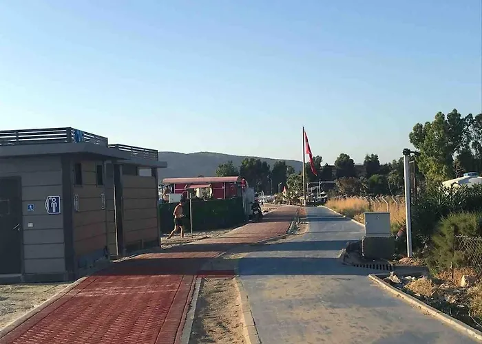 Otto Vilă Kusadası
